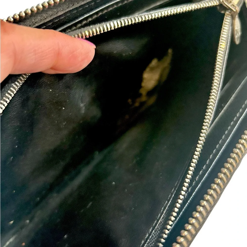 Louis Vuitton Black Epi Buckle front zipper wallet on crossbody chain with COA - Picture 7 of 17